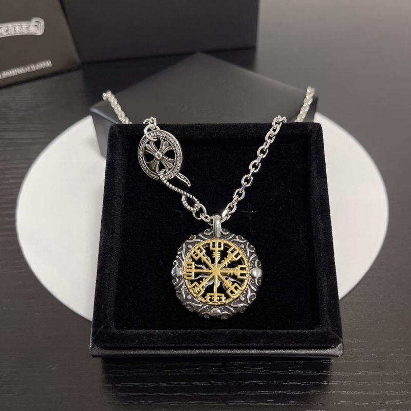 Ch**me He**ts necklaces